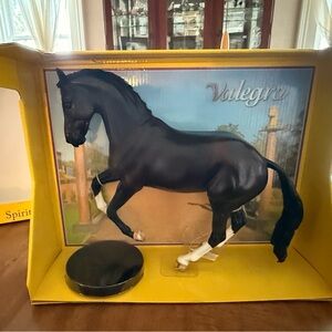 Breyer #1756 Valero